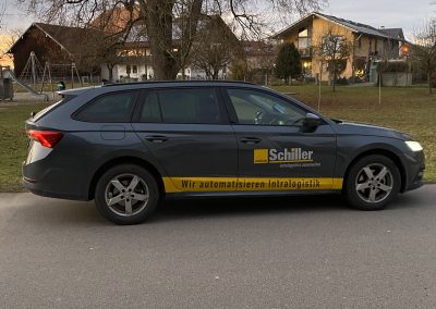 Kfz-Beschriftung der neuen Schiller-Autoflotte