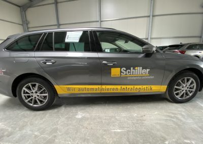 Kfz-Beschriftung der neuen Schiller-Autoflotte